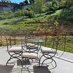 Sotto Le Mura, Appartamento Ponti